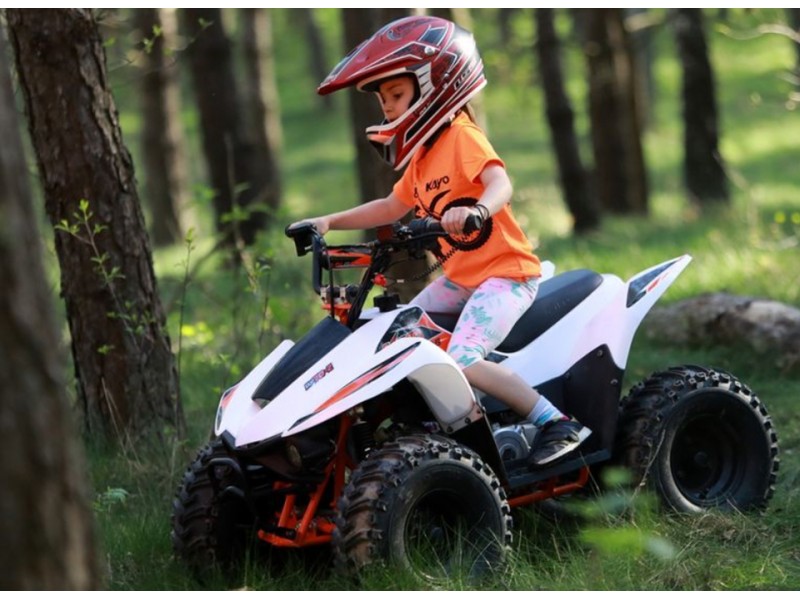 ATV KAYO AY70 – ATV pentru copii, motor 72cc, 4 timpi, cutie full automată ATV KAYO AY70 – ATV pentru copii, motor 72cc, 4 timpi, cutie full automată