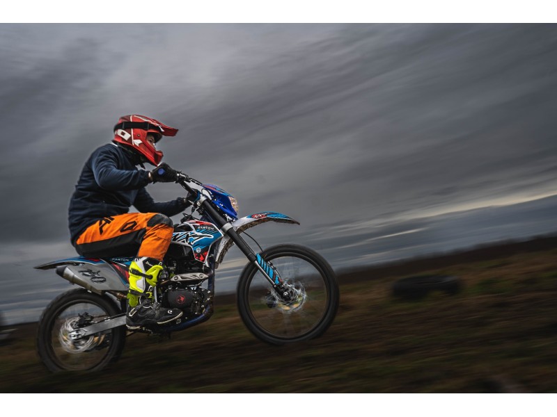 MOTOCICLETA CROSS ENDURO OFFROAD BARTON NXT150 CC 4T (ROTI 19" - 16") MOTOCICLETA CROSS ENDURO OFFROAD BARTON NXT150 CC 4T (ROTI 19" - 16")