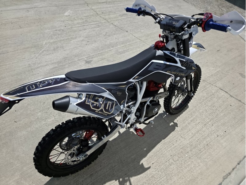 MOTOCICLETA CROSS ENDURO OFFROAD BARTON NXT150 CC 4T (ROTI 19" - 16") NEGRU/GOLD MODEL 2026