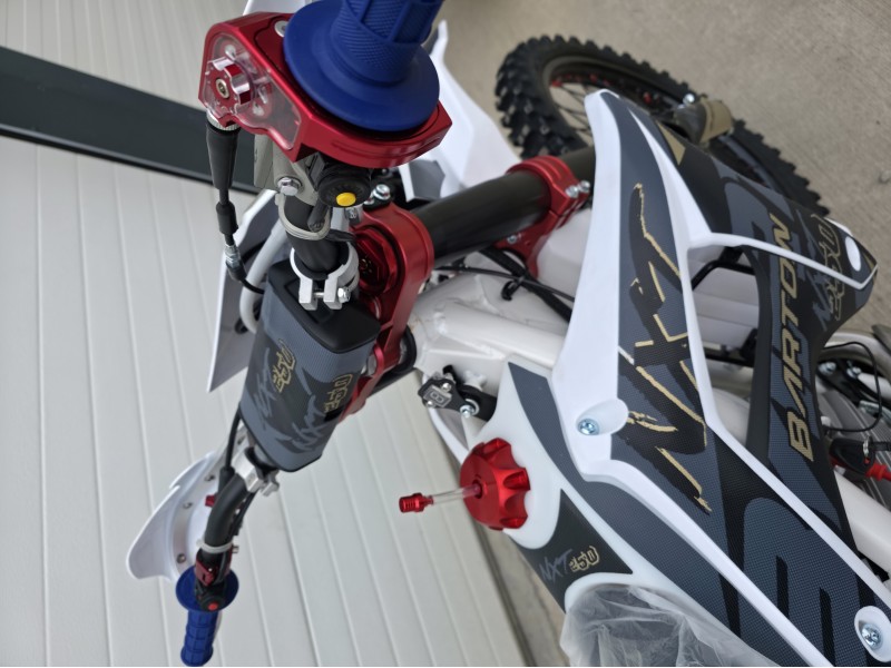 CROSS/ENDURO OFFROAD BARTON NXT250L CC 4T (ROTI 21" - 18") NEGRU/GOLD MODEL 2026