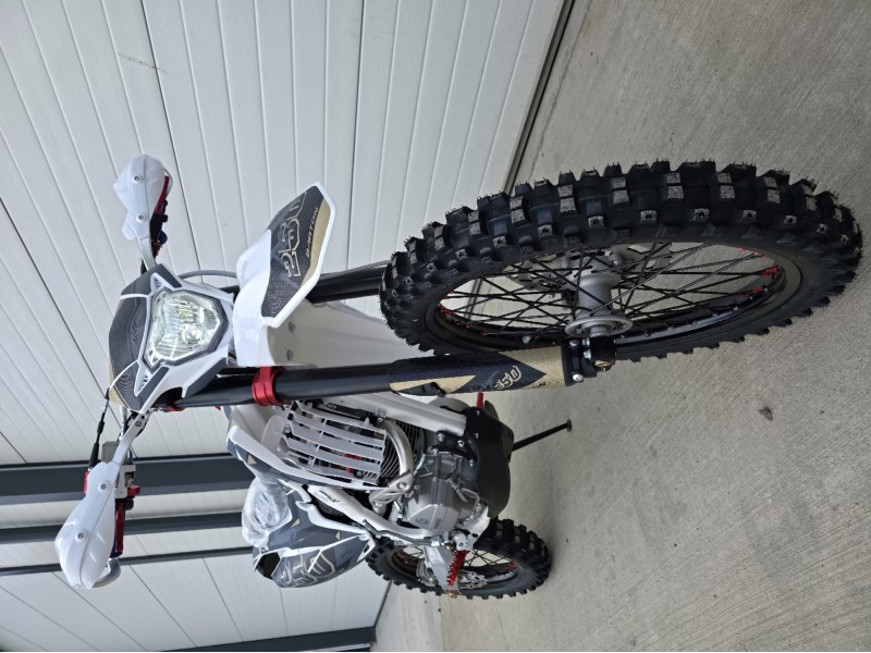 CROSS/ENDURO OFFROAD BARTON NXT250L CC 4T (ROTI 21" - 18") NEGRU/GOLD MODEL 2026