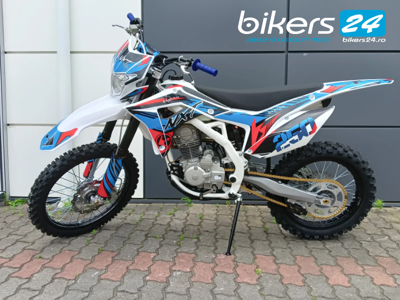 MOTOCICLETA CROSS ENDURO OFFROAD BARTON NXT250L CC 4T (ROTI 21" - 18") NEGRU/ALBASTRU/ROSU MOTOCICLETA CROSS ENDURO OFFROAD BARTON NXT250L CC 4T (ROTI 21" - 18") NEGRU/ALBASTRU/ROSU