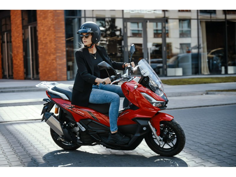 SCUTER BARTON X-TRAIL ABS 125 CC (rosu) SCUTER BARTON X-TRAIL ABS 125 CC (rosu)
