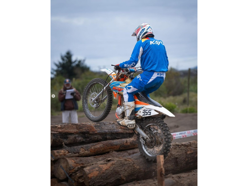 Kayo K2 – Motocicletă Off-Road 223cc, 4T, Răcire cu Aer