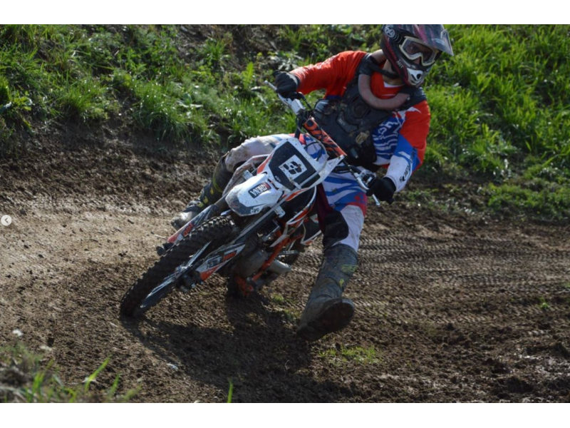 MOTOCICLETA CROSS ENDURO OFFROAD KAYO TT140 CC 4T (ROTI 17" - 14") MOTOCICLETA CROSS ENDURO OFFROAD KAYO TT140 CC 4T (ROTI 17" - 14")