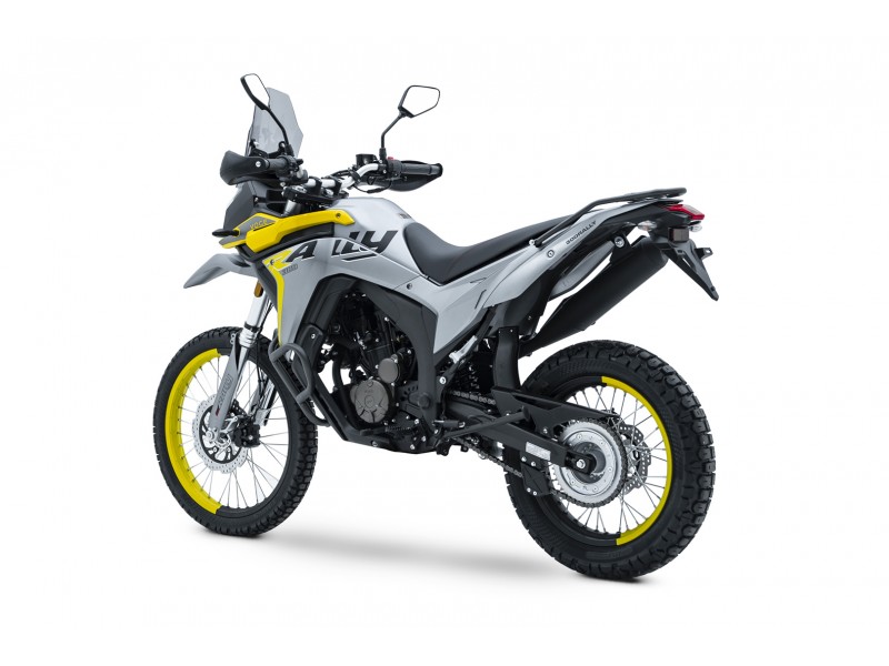 MOTOCICLETA VOGE 300 RALLY (ROTI 21" - 18") EURO 5 MOTOCICLETA VOGE 300 RALLY (ROTI 21" - 18") EURO 5