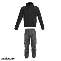Costum moto ploaie (geaca+pantaloni) Seventy model SD-S1 culoare: negru (montare peste echipament) Costum moto ploaie (geaca+pantaloni) Seventy model SD-S1 culoare: negru (montare peste echipament)