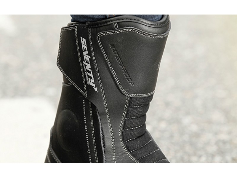 Ghete (cizme) moto Touring Unisex Seventy model SD-BT3 (varianta scurta a ghetelor SD-BT2) culoare: negru Ghete (cizme) moto Touring Unisex Seventy model SD-BT3 (varianta scurta a ghetelor SD-BT2) culoare: negru