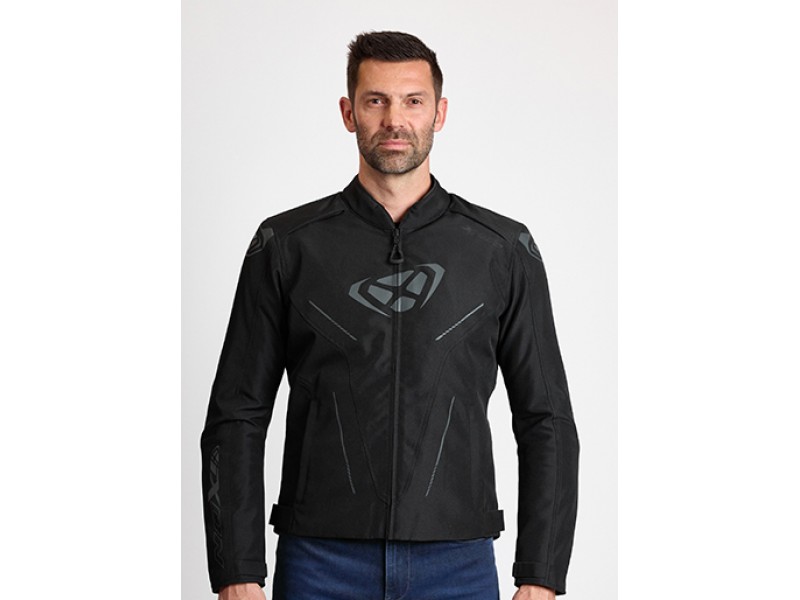 Geaca (jacheta) motociclete femei Racing/Roadster Ixon All season model Ilana LS culoare: negru/alb Geaca (jacheta) motociclete femei Racing/Roadster Ixon All season model Ilana LS culoare: negru/alb