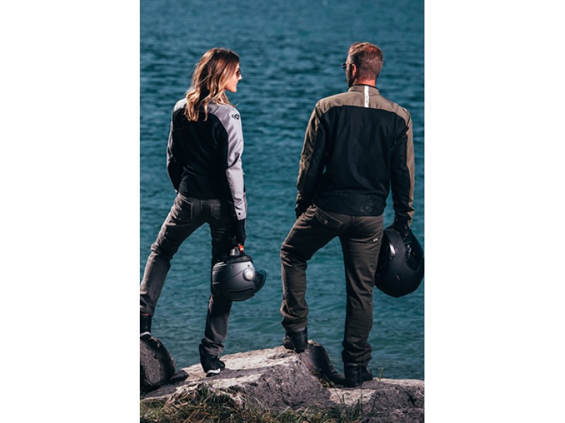 Geaca (jacheta) motociclete femei Racing/Roadster Ixon All season model Ilana LS culoare: negru/alb Geaca (jacheta) motociclete femei Racing/Roadster Ixon All season model Ilana LS culoare: negru/alb