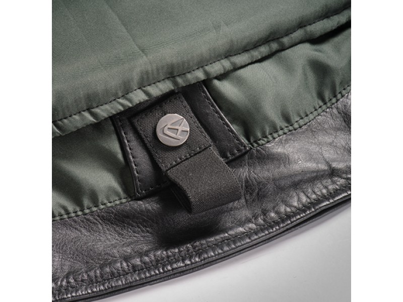 Geaca (jacheta) motociclete femei Racing/Roadster Ixon All season model Ilana LS culoare: negru/alb Geaca (jacheta) motociclete femei Racing/Roadster Ixon All season model Ilana LS culoare: negru/alb