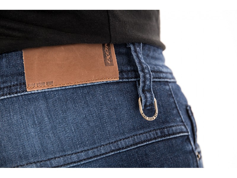 Geaca (jacheta) motociclete femei Racing/Roadster Ixon All season model Ilana LS culoare: negru/alb Geaca (jacheta) motociclete femei Racing/Roadster Ixon All season model Ilana LS culoare: negru/alb