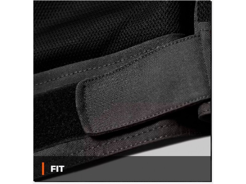 Geaca (jacheta) motociclete femei Racing/Roadster Ixon All season model Ilana LS culoare: negru/alb Geaca (jacheta) motociclete femei Racing/Roadster Ixon All season model Ilana LS culoare: negru/alb