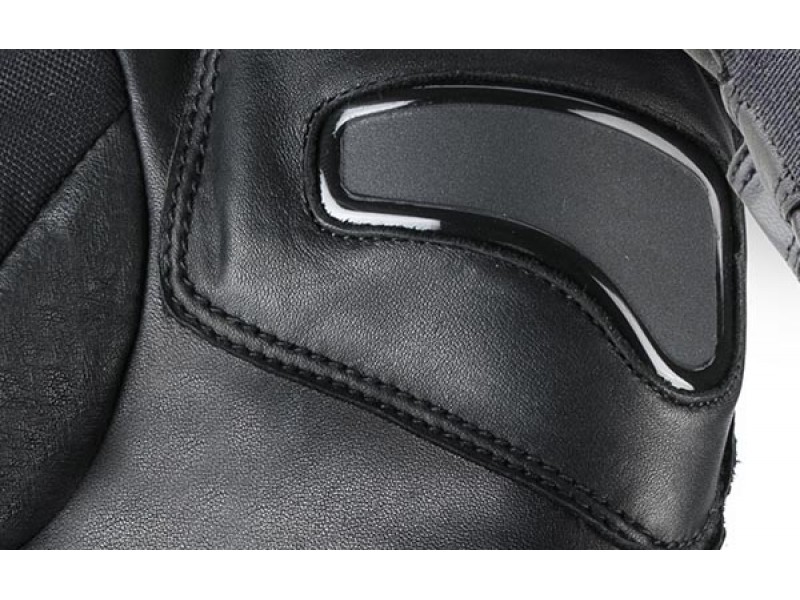 Geaca (jacheta) motociclete femei Racing/Roadster Ixon All season model Ilana LS culoare: negru/alb Geaca (jacheta) motociclete femei Racing/Roadster Ixon All season model Ilana LS culoare: negru/alb