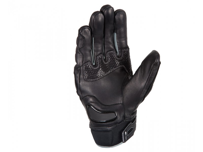 Geaca (jacheta) motociclete femei Racing/Roadster Ixon All season model Ilana LS culoare: negru/alb Geaca (jacheta) motociclete femei Racing/Roadster Ixon All season model Ilana LS culoare: negru/alb