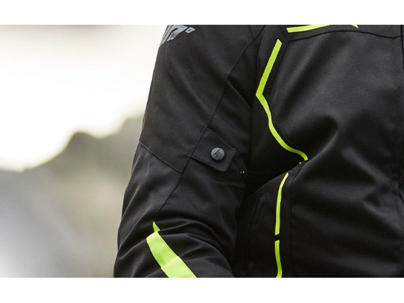 Geaca (jacheta) motociclete femei Racing/Roadster Ixon All season model Ilana LS culoare: negru/alb Geaca (jacheta) motociclete femei Racing/Roadster Ixon All season model Ilana LS culoare: negru/alb