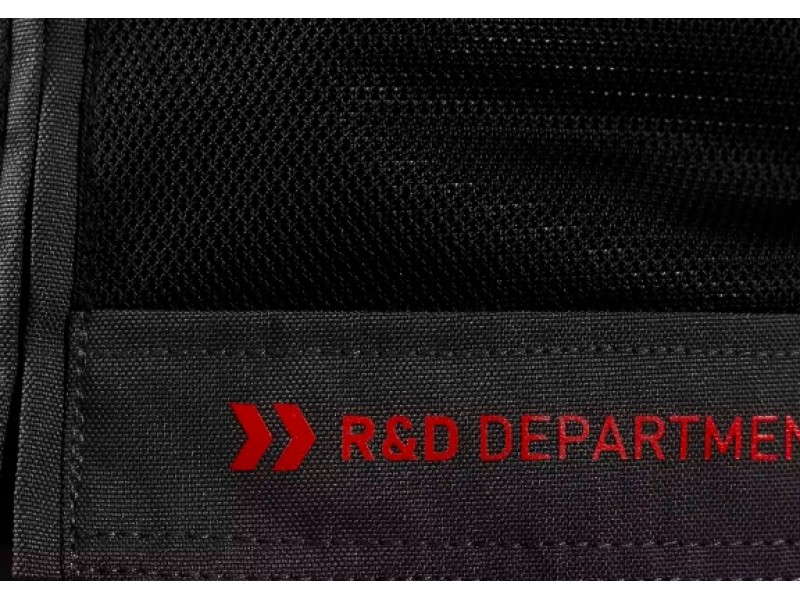 Geaca (jacheta) motociclete femei Racing/Roadster Ixon All season model Ilana LS culoare: negru/alb Geaca (jacheta) motociclete femei Racing/Roadster Ixon All season model Ilana LS culoare: negru/alb