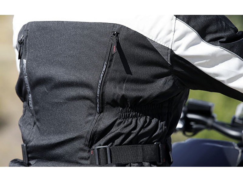 Geaca (jacheta) motociclete femei Racing/Roadster Ixon All season model Ilana LS culoare: negru/alb Geaca (jacheta) motociclete femei Racing/Roadster Ixon All season model Ilana LS culoare: negru/alb