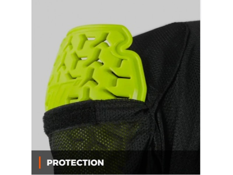 Geaca (jacheta) motociclete femei Racing/Roadster Ixon All season model Ilana LS culoare: negru/alb Geaca (jacheta) motociclete femei Racing/Roadster Ixon All season model Ilana LS culoare: negru/alb