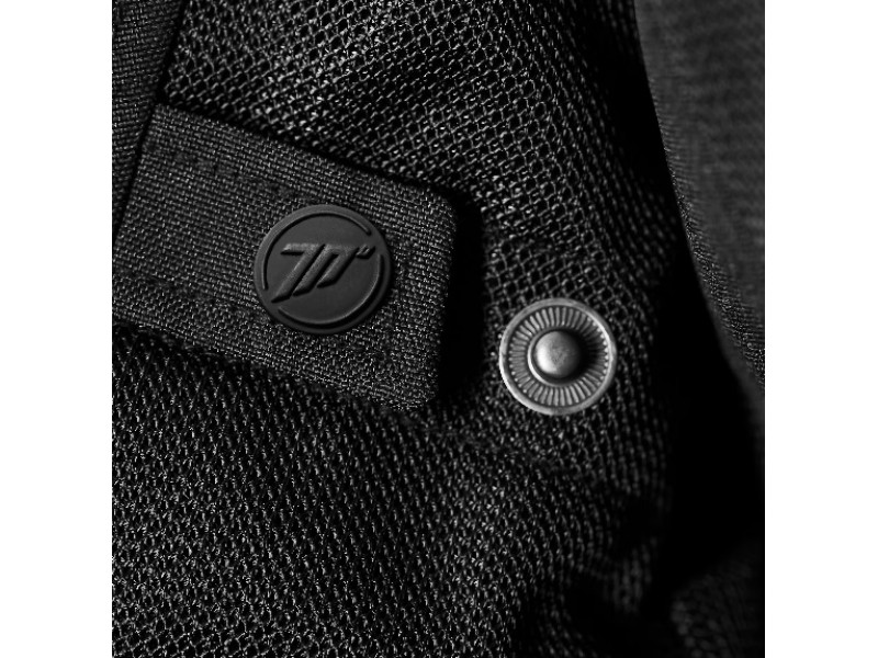 Geaca (jacheta) motociclete femei Racing/Roadster Ixon All season model Ilana LS culoare: negru/alb Geaca (jacheta) motociclete femei Racing/Roadster Ixon All season model Ilana LS culoare: negru/alb