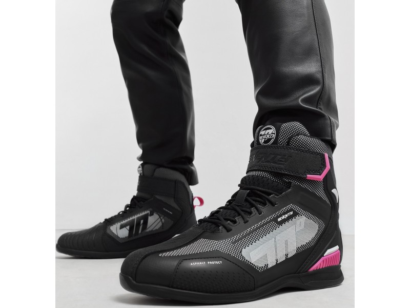 Geaca (jacheta) motociclete femei Racing/Roadster Ixon All season model Ilana LS culoare: negru/alb Geaca (jacheta) motociclete femei Racing/Roadster Ixon All season model Ilana LS culoare: negru/alb