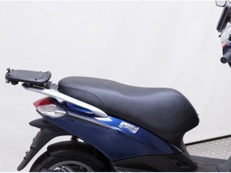 Geaca (jacheta) motociclete femei Racing/Roadster Ixon All season model Ilana LS culoare: negru/alb Geaca (jacheta) motociclete femei Racing/Roadster Ixon All season model Ilana LS culoare: negru/alb