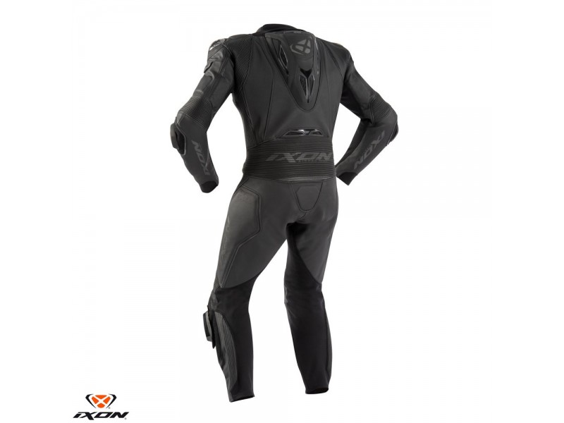 Costum (combinezon) motociclete barbati piele Ixon vara model Vendetta Evo culoare: negru