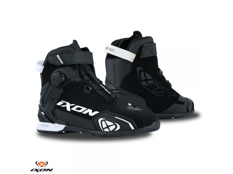 Ghete moto Roadster femei All Season Ixon model Bull 2 WP LS culoare: negru/alb (100% waterproof)