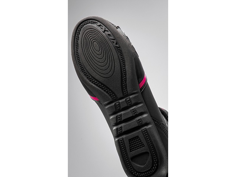 Ghete moto Roadster femei All Season Ixon model Gambler LS culoare: negru/fuchsia (roz)