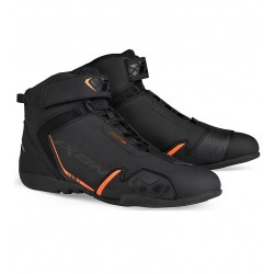 Ghete moto Roadster barbati All Season Ixon model Gambler MS culoare: negru/portocaliu