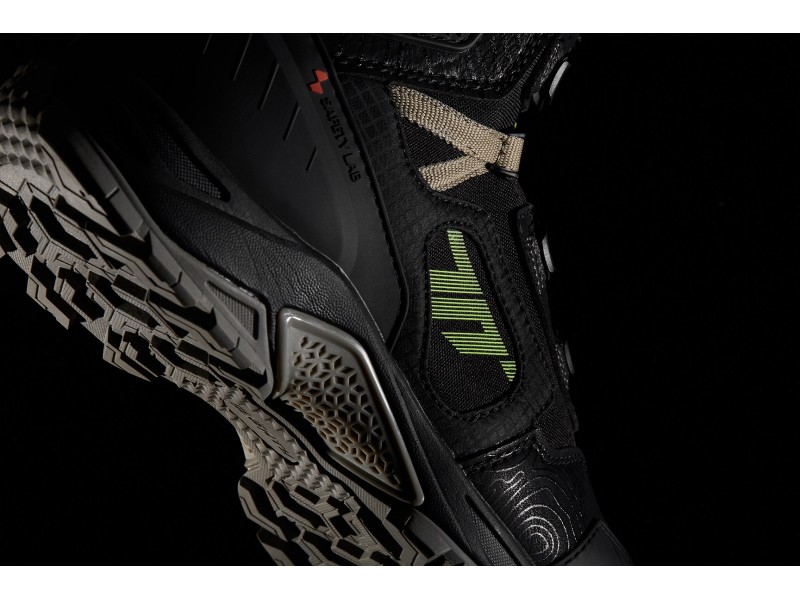 Ghete (cizme) moto Adventure (Touring) Unisex Seventy model SD-BA7 Stelvio culoare: negru/galben fluor Ghete (cizme) moto Adventure (Touring) Unisex Seventy model SD-BA7 Stelvio culoare: negru/galben fluor