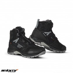 Ghete (cizme) moto Adventure (Touring) Unisex Seventy model SD-BA7 Stelvio culoare: negru/gri Ghete (cizme) moto Adventure (Touring) Unisex Seventy model SD-BA7 Stelvio culoare: negru/gri