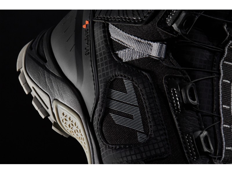 Ghete (cizme) moto Adventure (Touring) Unisex Seventy model SD-BA7 Stelvio culoare: negru/gri