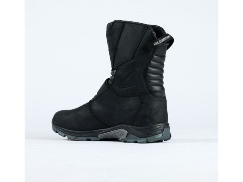 Ghete (cizme) moto Touring/Adventure barbati All Season Ixon model Klay WP MS culoare: negru (100% waterproof)