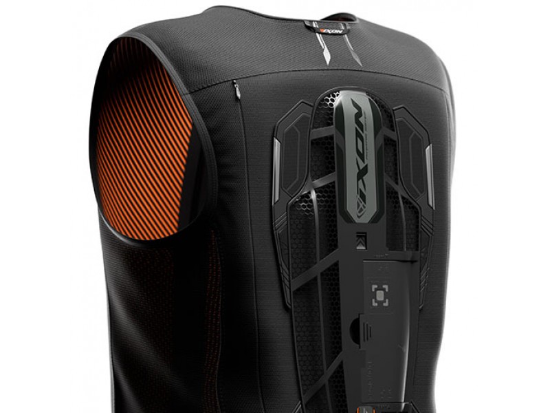 Vesta Airbag Unisex Ixon model IX-Airbag U04 culoare: negru/gri Vesta Airbag Unisex Ixon model IX-Airbag U04 culoare: negru/gri