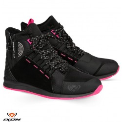 Ghete moto Urban femei All Season Ixon model Freaky WP LS culoare: negru/fuchsia (roz) (100% waterproof) Ghete moto Urban femei All Season Ixon model Freaky WP LS culoare: negru/fuchsia (roz) (100% waterproof)