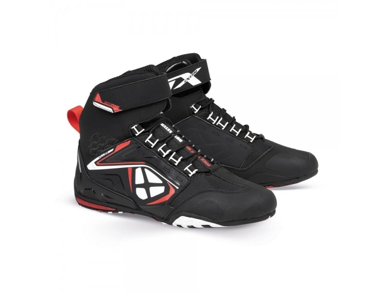 Ghete moto Roadster barbati All Season Ixon model Killer WP MS culoare: negru/alb/rosu (100% waterproof)