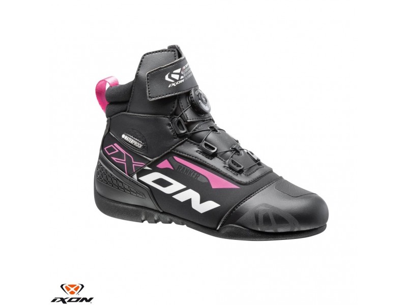 Ghete moto Roadster femei All season Ixon model Ranker WP LS culoare: negru/alb/fuchsia (roz) (100% waterproof)