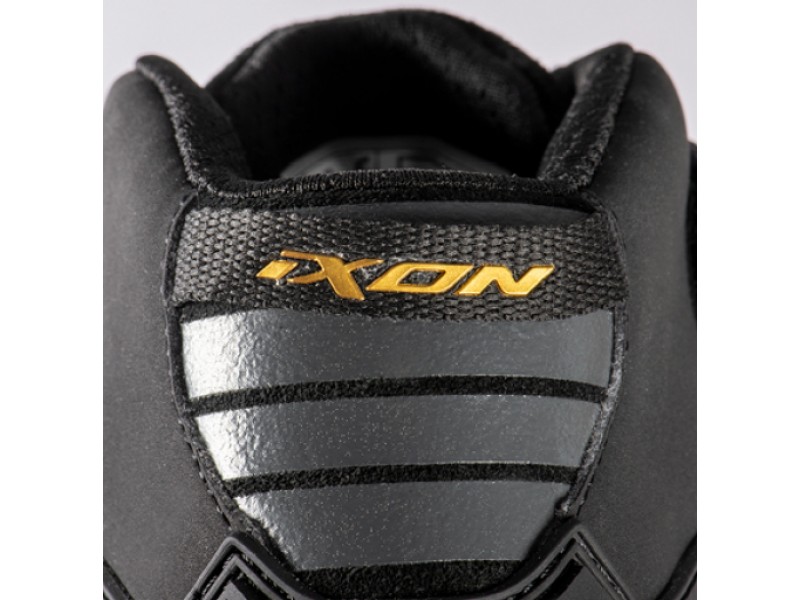 Ghete moto Roadster femei All Season Ixon model Gambler WP LS culoare: negru/gold (auriu) (100% waterproof)