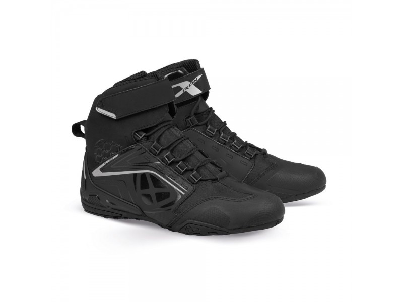 Ghete moto Roadster femei All Season Ixon model Killer WP LS culoare: negru/argintiu (100% waterproof)