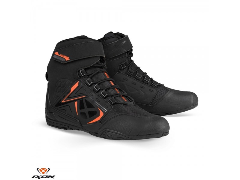 Ghete moto Roadster barbati All Season Ixon model Killer WP MS culoare: negru/portocaliu (100% waterproof) Ghete moto Roadster barbati All Season Ixon model Killer WP MS culoare: negru/portocaliu (100% waterproof)