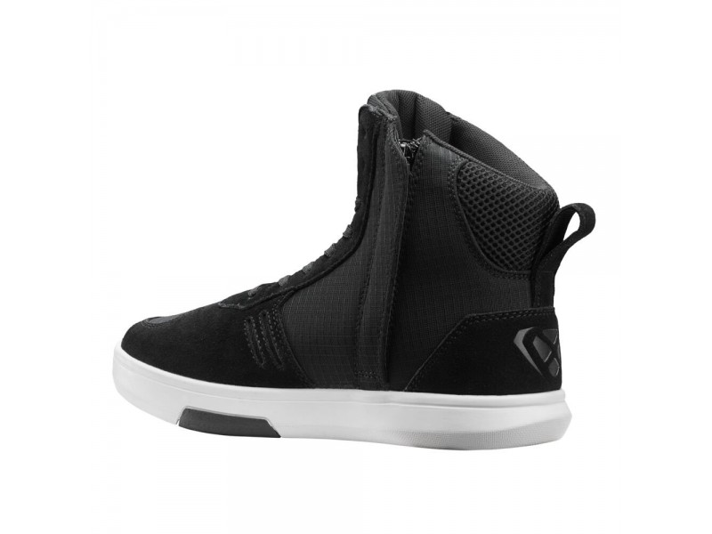 Ghete moto Urban femei vara Ixon model Ghost Air LS culoare: negru/alb