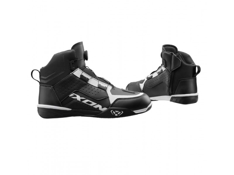 Ghete moto Urban/Roadster femei All Season Ixon model Vyper WP LS culoare: negru/alb (100% waterproof)