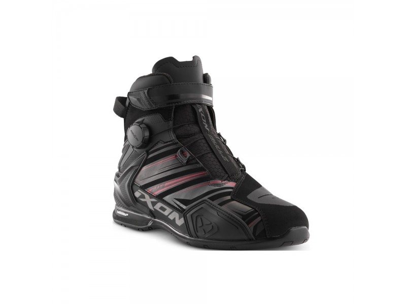 Ghete moto Roadster barbati All Season Ixon model Bull 2 WP ULTRA MS culoare: negru/antracit/rosu (100% waterproof)