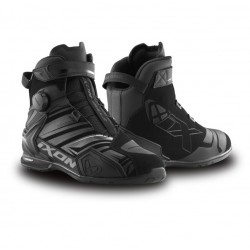 Ghete moto Roadster barbati All Season Ixon model Bull 2 WP ULTRA MS culoare: negru/antracit (100% waterproof)