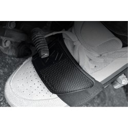 Protectie incaltaminte schimbator viteze Ixon model Shift Pad - culoare: negru