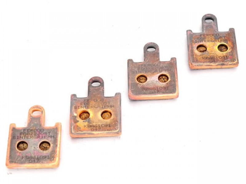 SET PLACUTE FRANA FERODO FDB2220ST SET PLACUTE FRANA FERODO FDB2220ST