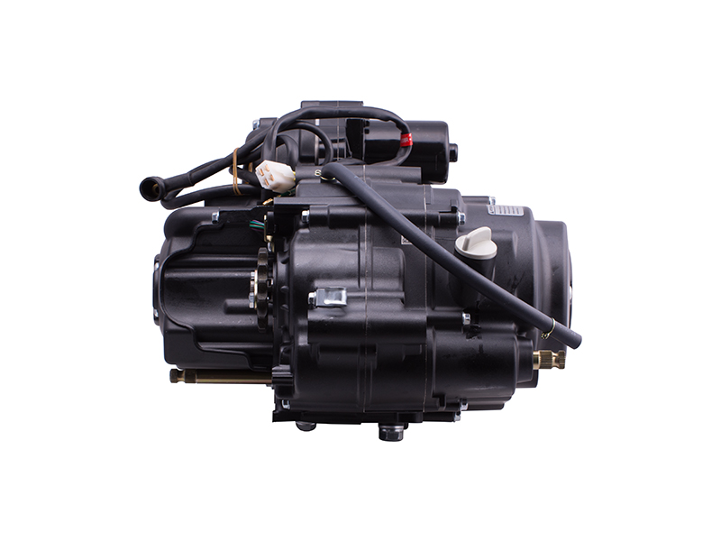 Horizontal Moretti engine 154 FMI, 125cc 4T , 4 speed, manual, black