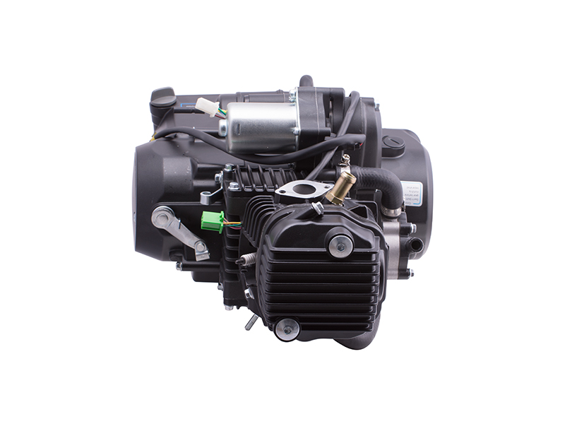 Liquid cooled 130cc engine with radiator