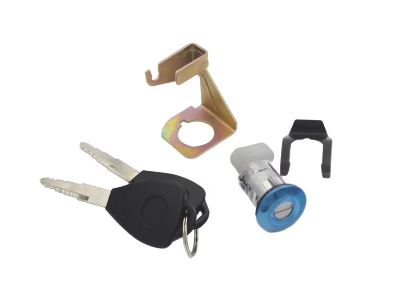 Ignition switch for Tres scooter